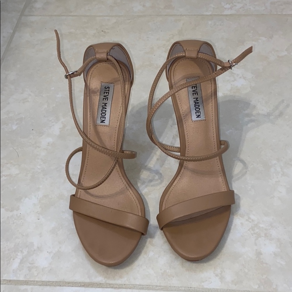 Steven madden beige strapped heels